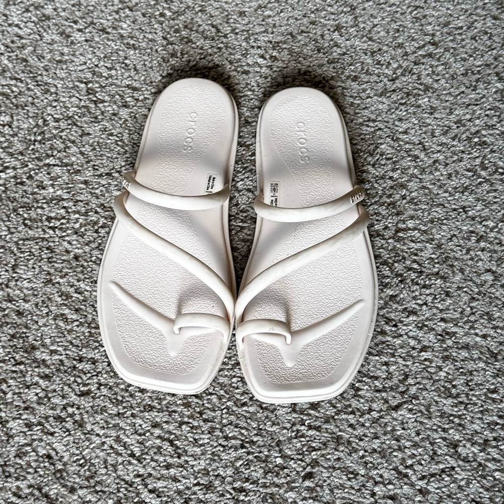 Crocs Cream Slide Sandals